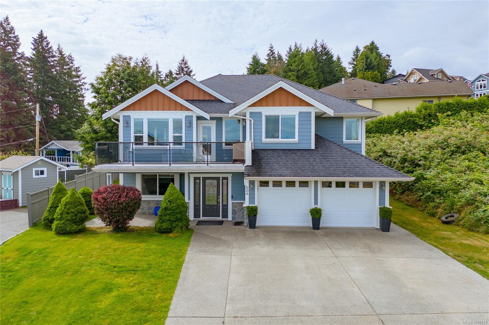 606 Stevens Pl, Ladysmith, BC V9G 2C6