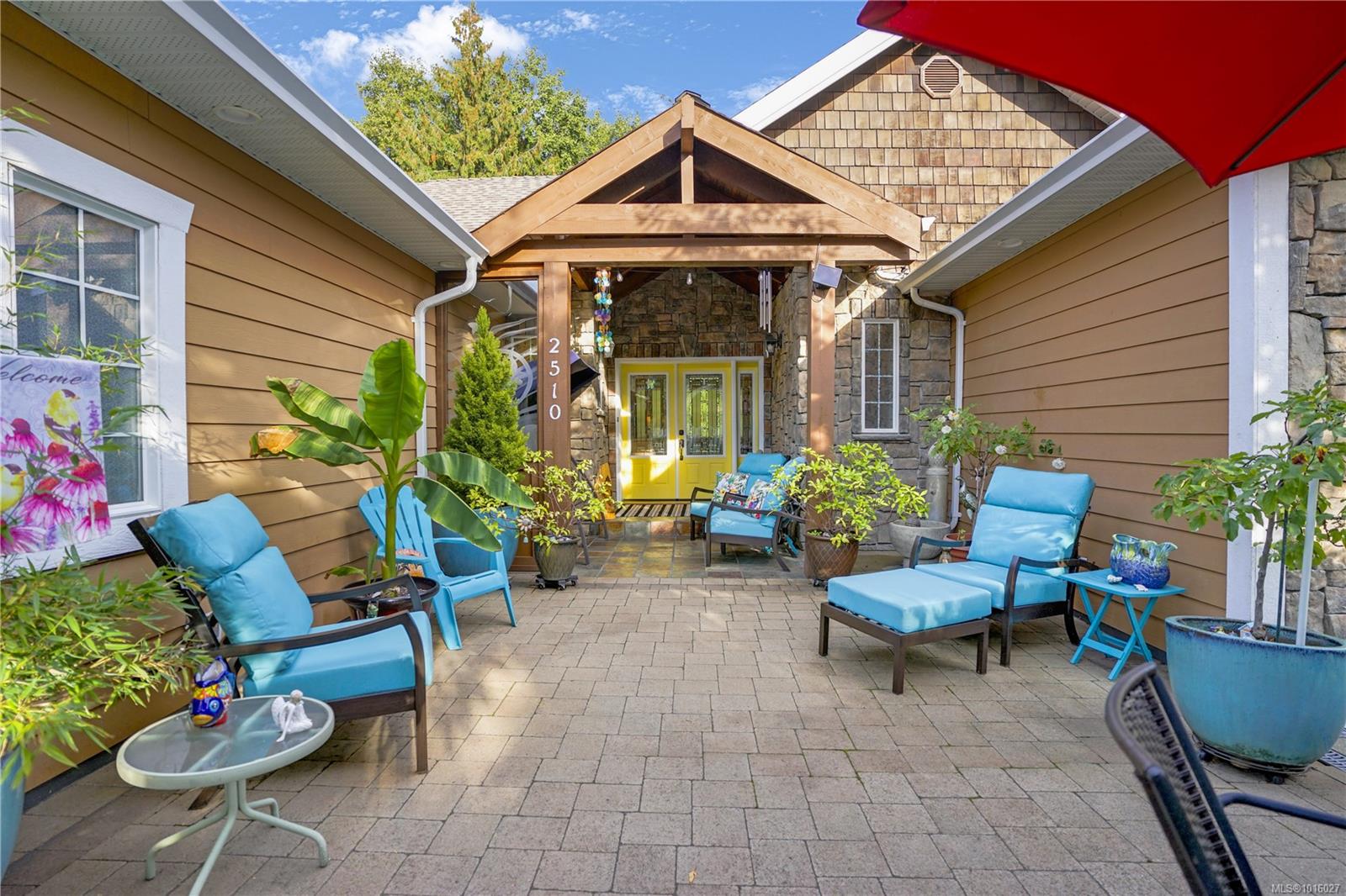 2510 Kinnoull Cres, Mill Bay, BC V8H 1H3