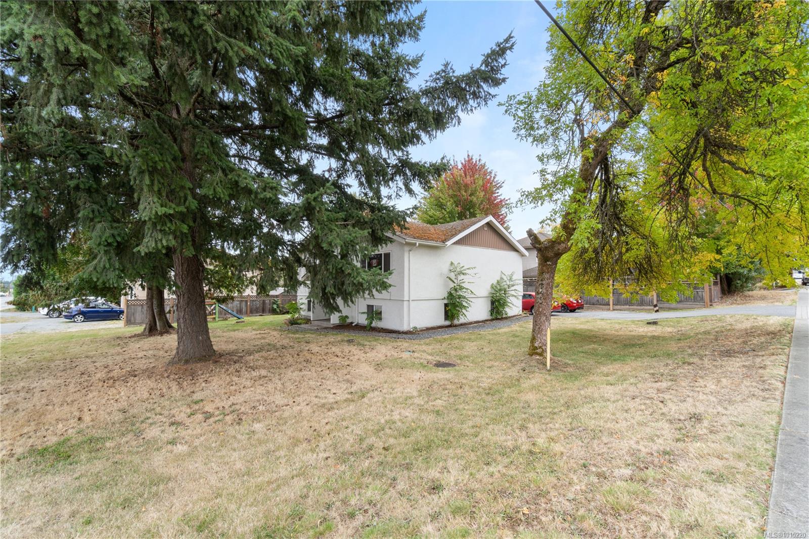 1627 Northfield Rd, Nanaimo, BC V9S 3A8