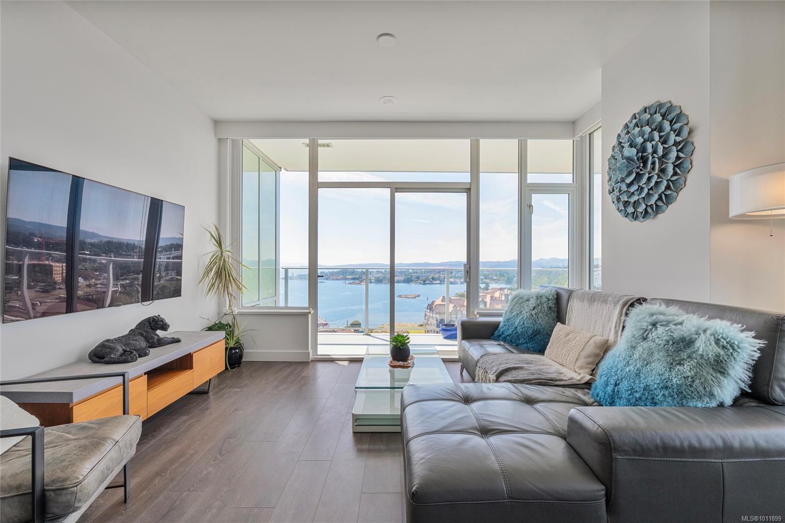 60 Saghalie Rd Apt 1203, Victoria, BC V9A 0H1