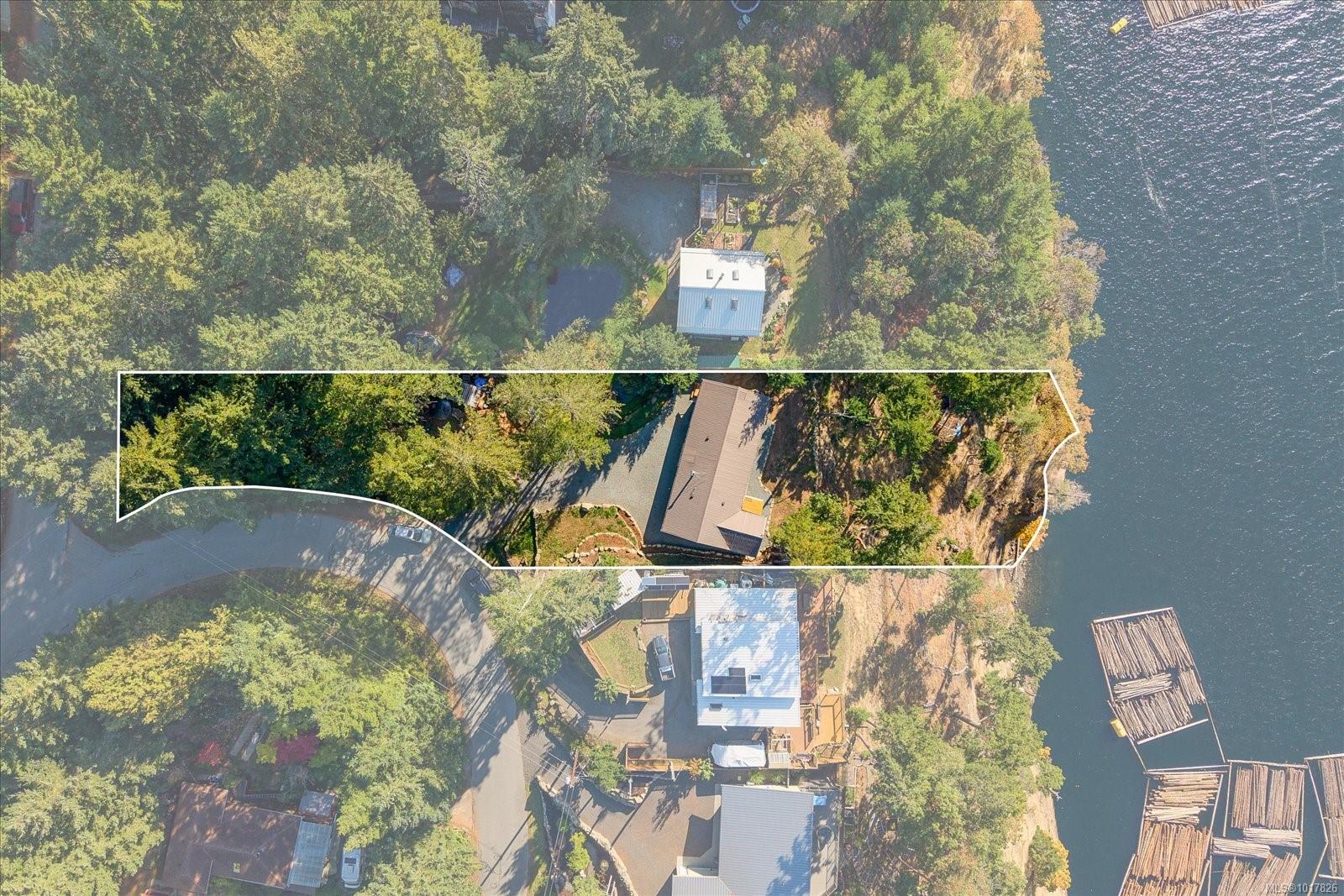 1306 Harrison Way, Gabriola Island, BC V0R 1X2