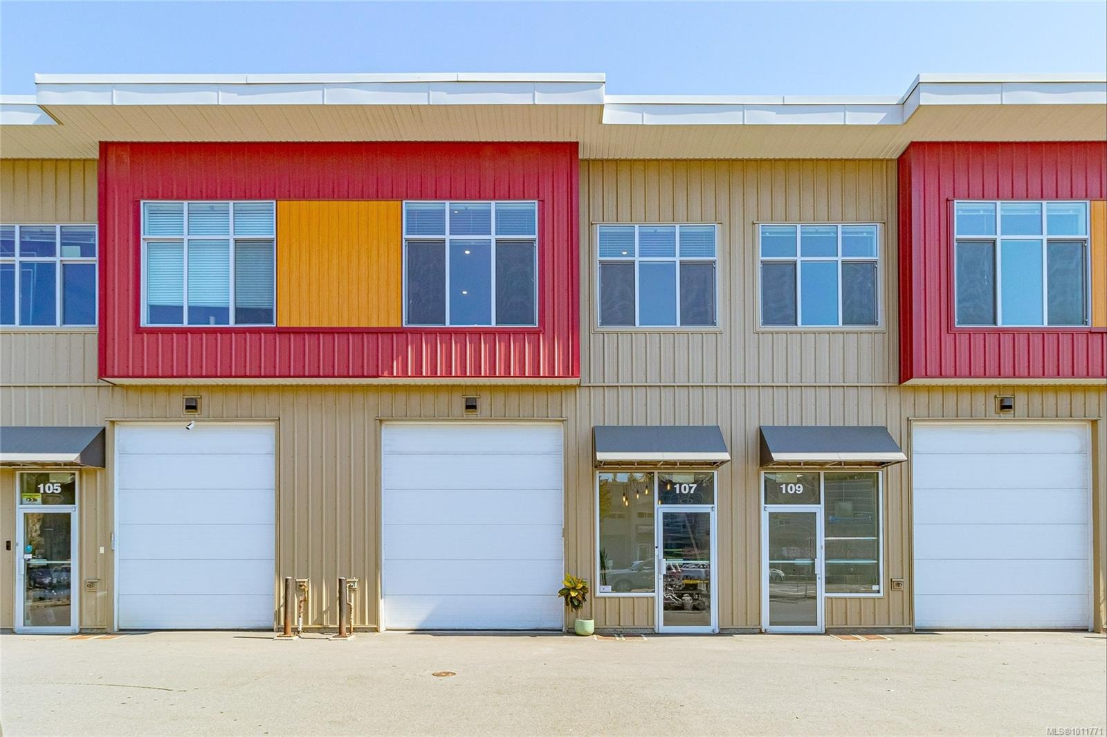 2785 Leigh Rd Apt 107, Langford, BC V9B 2Y5