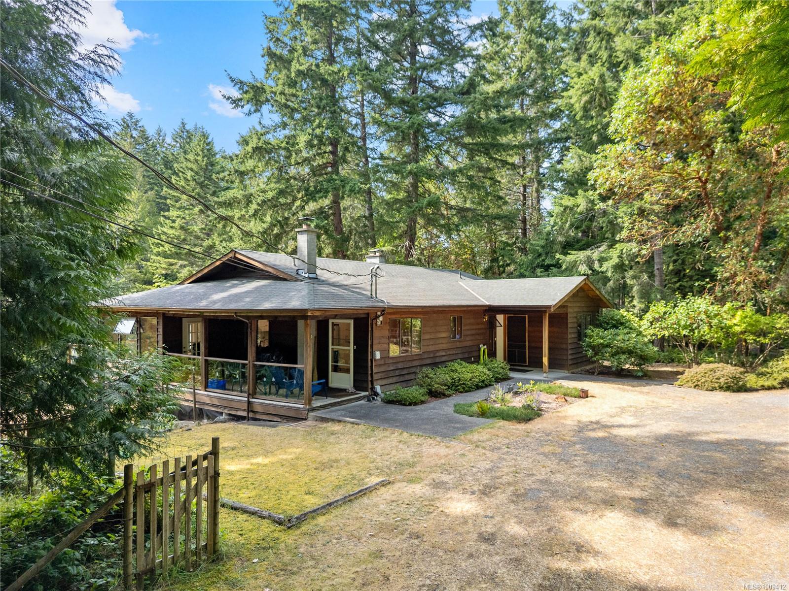 2905 Southey Point Rd, Salt Spring, BC V8K 1A2