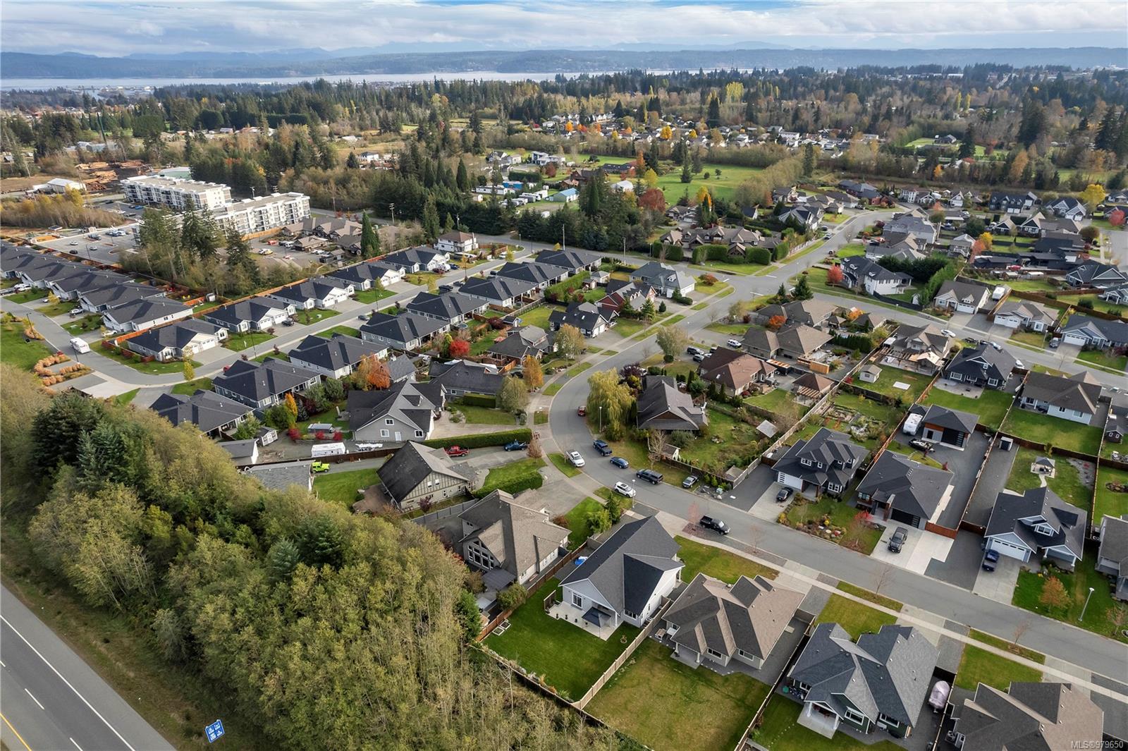 2926 Island Hwy S, Campbell River, BC V9W 1C8