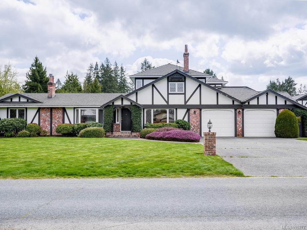 1899 Hovey Rd, Central Saanich, BC V8M 1V8