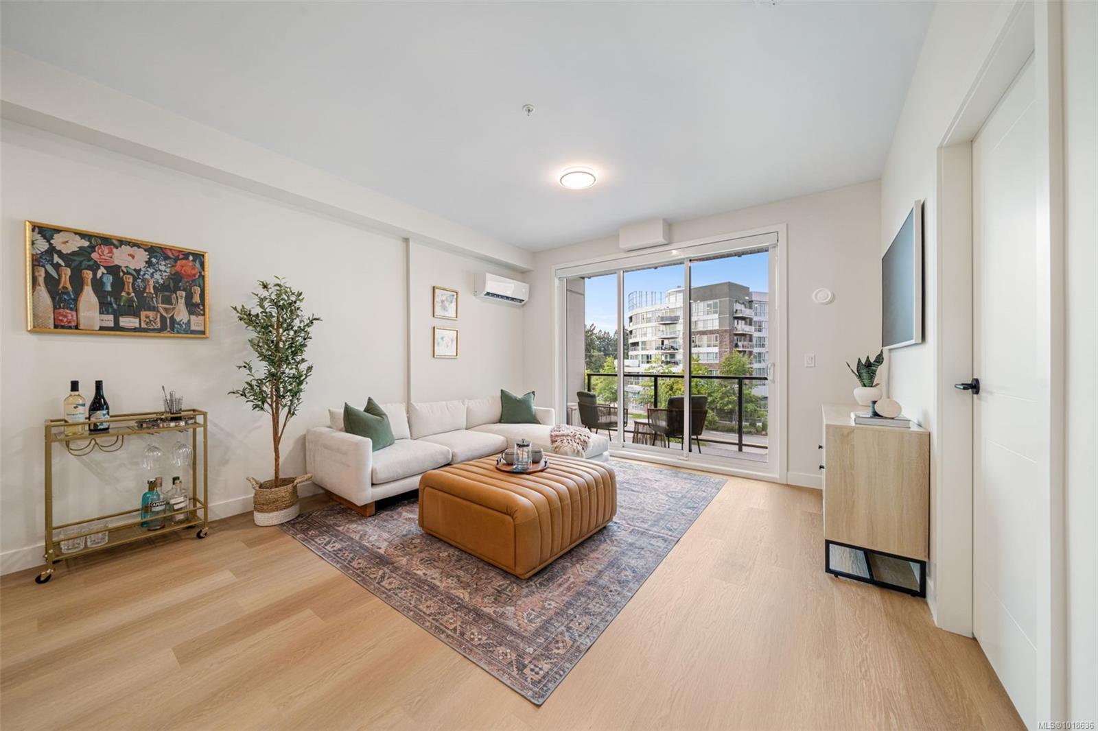 2770 Winster Rd Apt 308, Langford, BC V9B 7C7