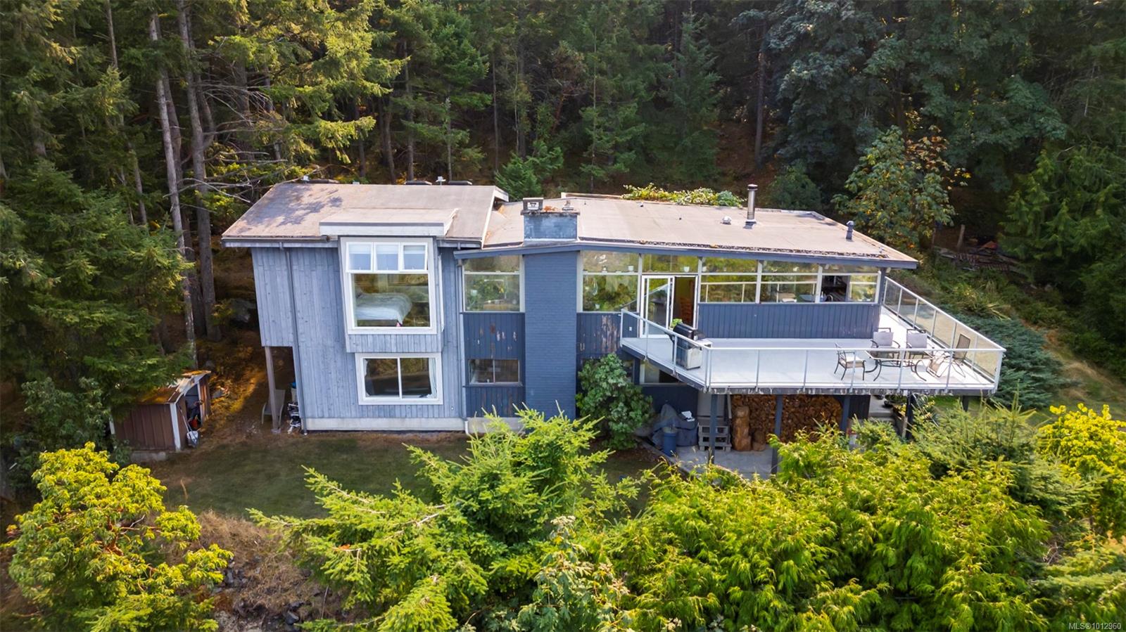 5207 Lost Lake Rd, Nanaimo, BC V9T 5E6