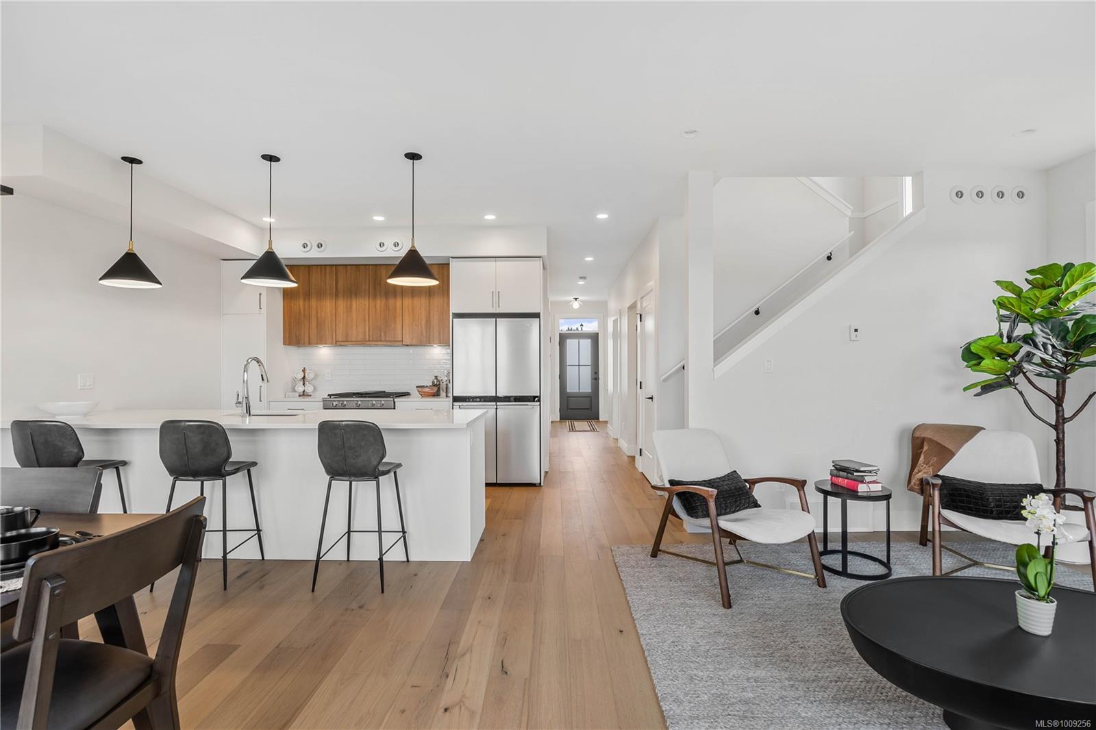 387 Arizona Dr Apt 22a, Campbell River, BC V9H 0G3