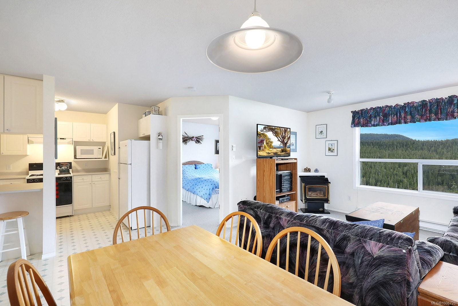 1105 Henry Rd Apt 308, Courtenay, BC V9J 1L0