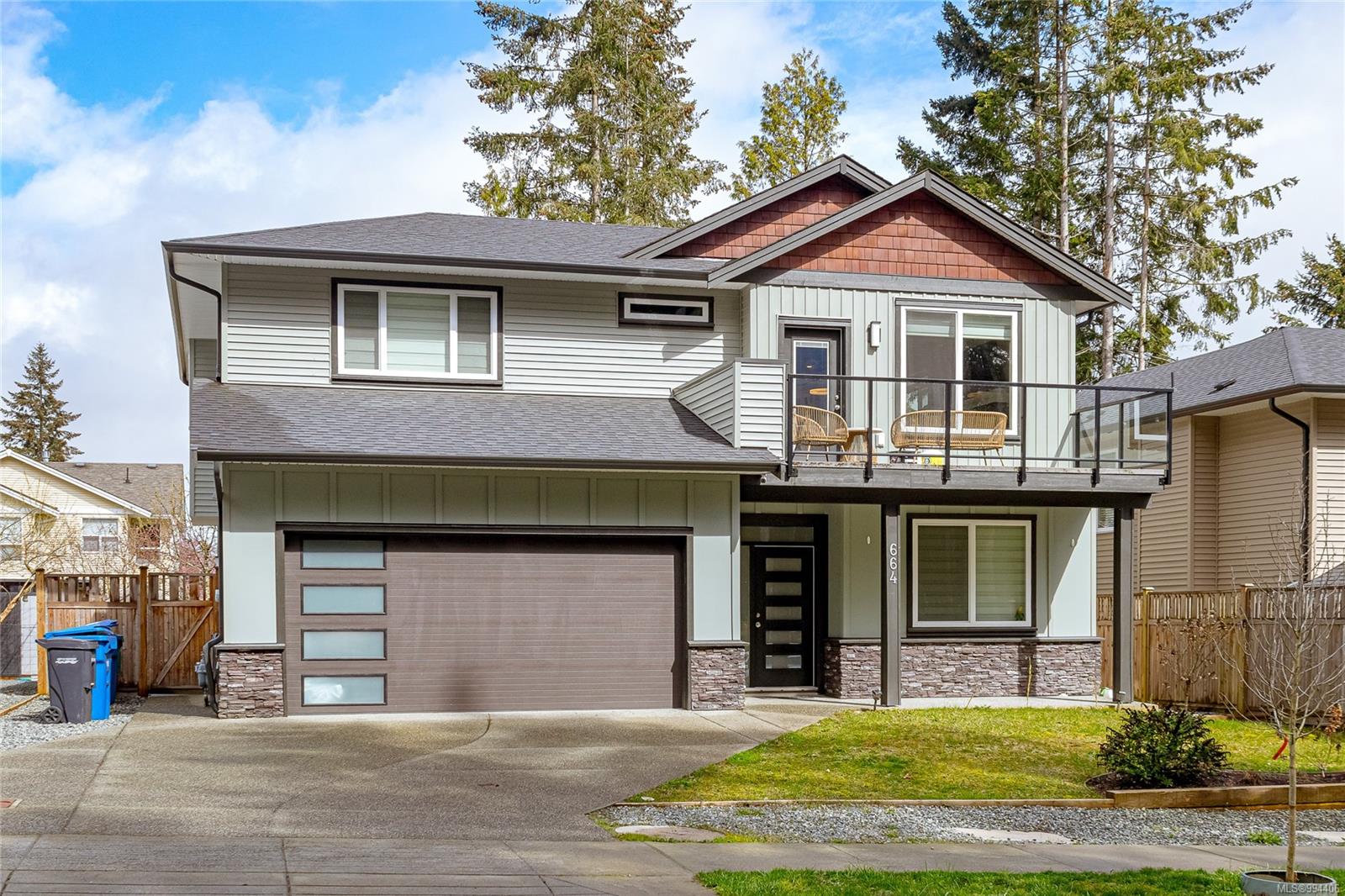 664 Eighth St, Nanaimo, BC V9R 0L1