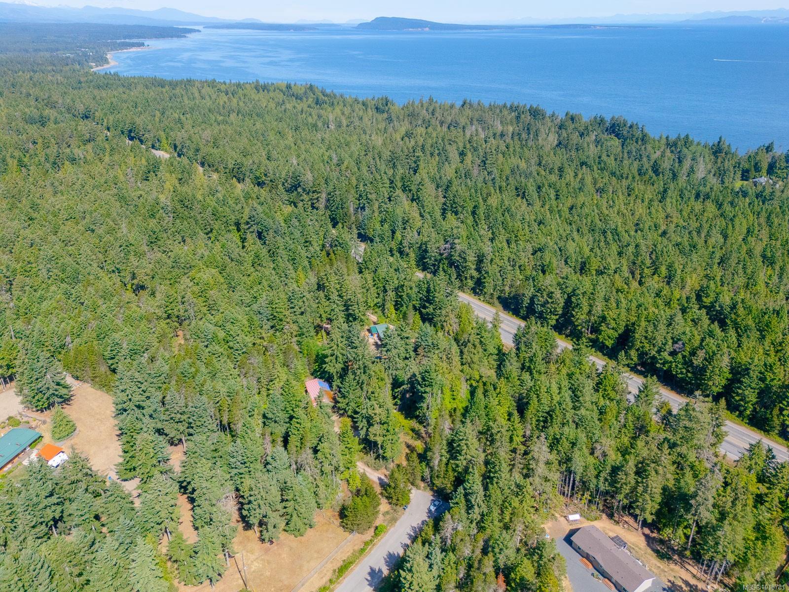 300 Oakdowne Rd, Qualicum Beach, BC V9K 2G1