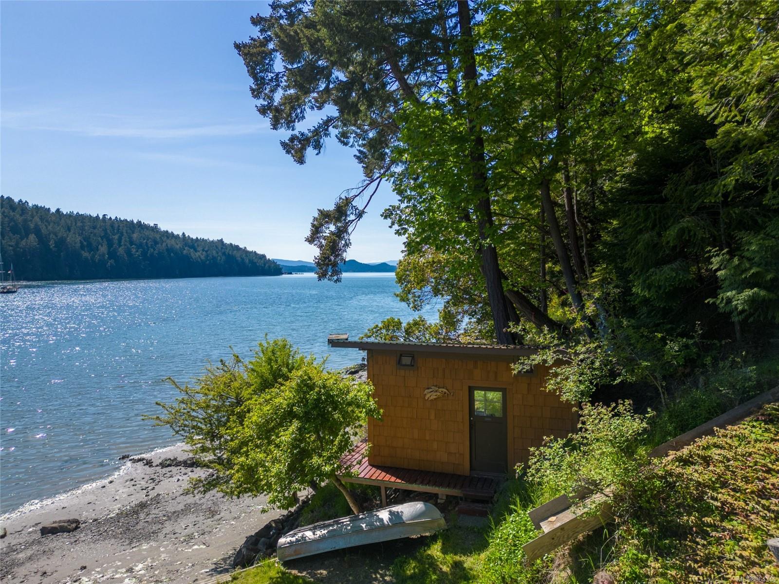 127 Bonnybank Rd, Saturna Island, BC V0N 2Y0 | MLS #964346 | Houseful