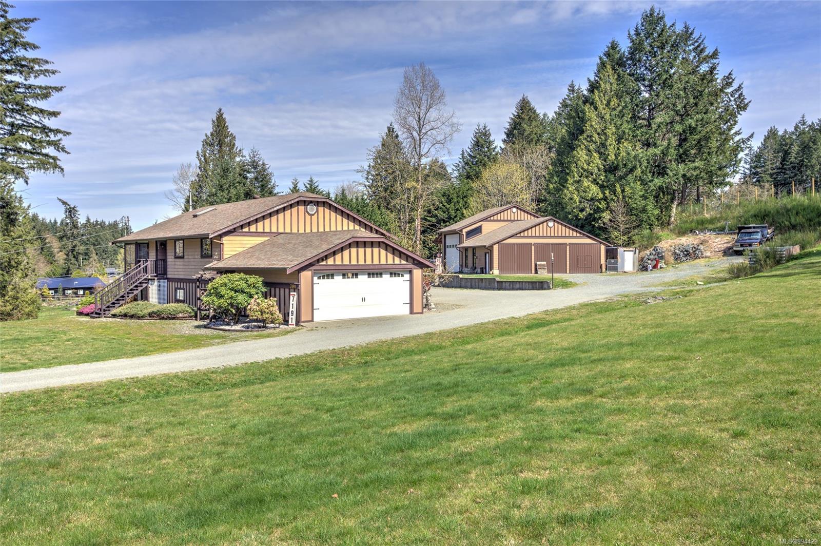 7191 Bell Mckinnon Rd, Duncan, BC V9L 3W8