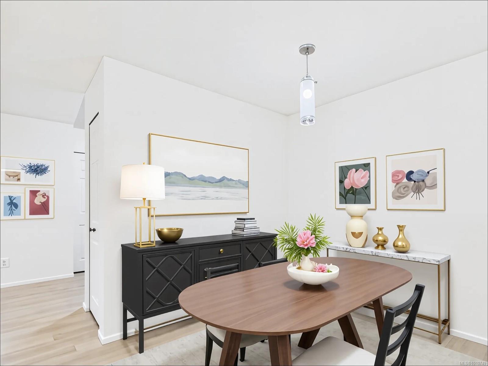 1028 Balmoral Rd Apt 102, Victoria, BC V8T 1A8