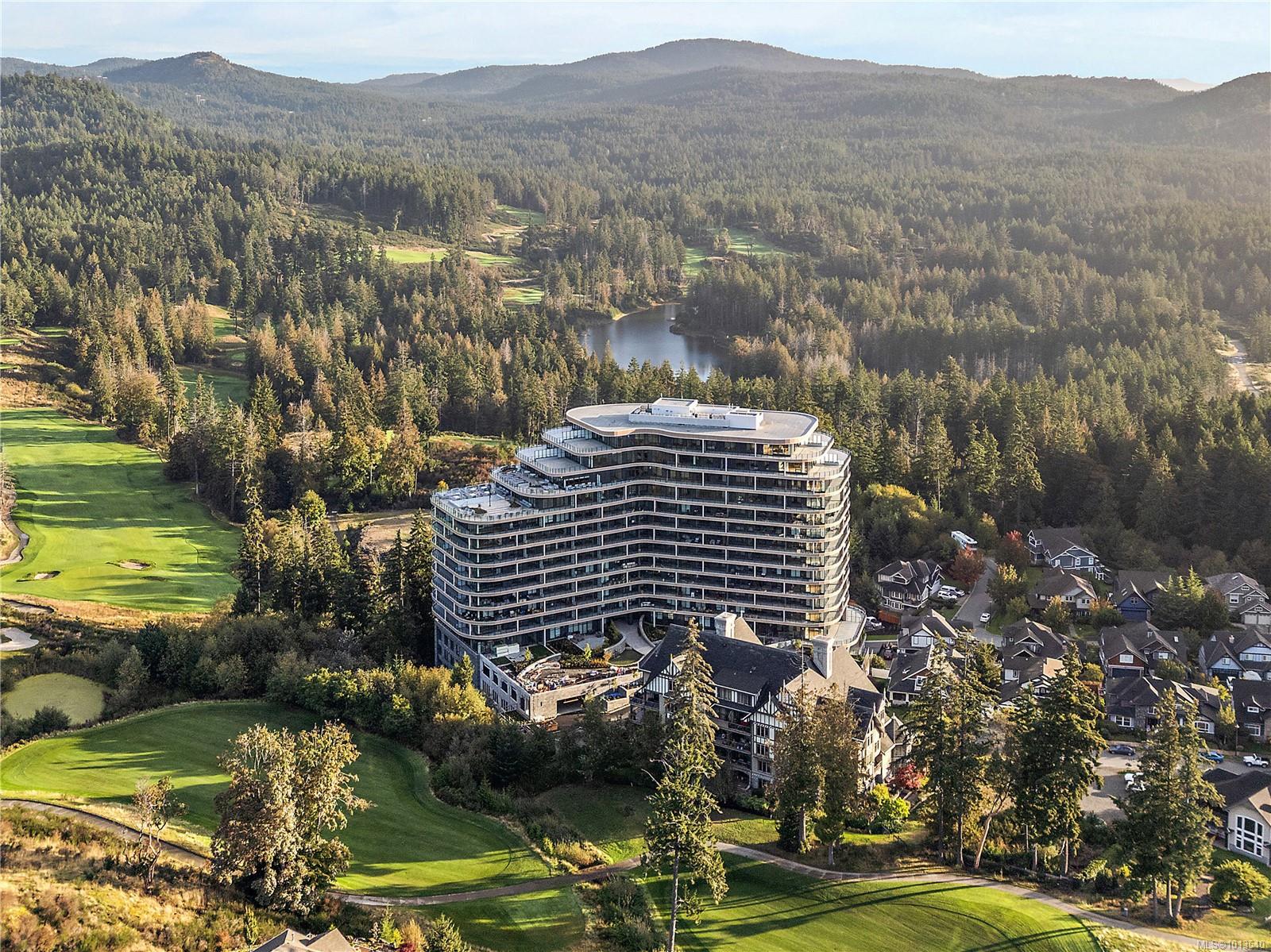 2000 Hannington Rd Apt 222, Langford, BC V9B 6R6