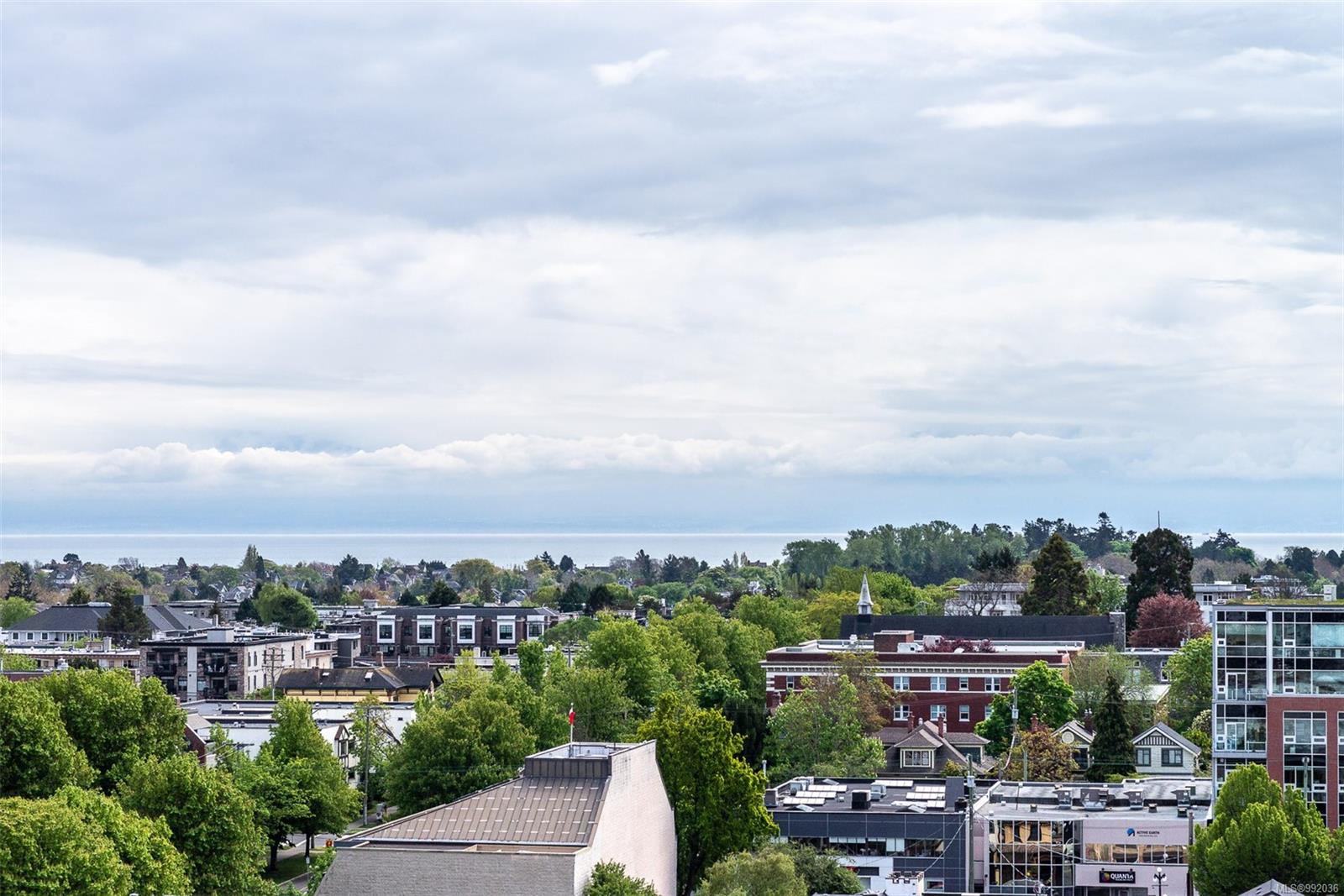 989 Johnson St Apt 902, Victoria, BC V8V 0E3