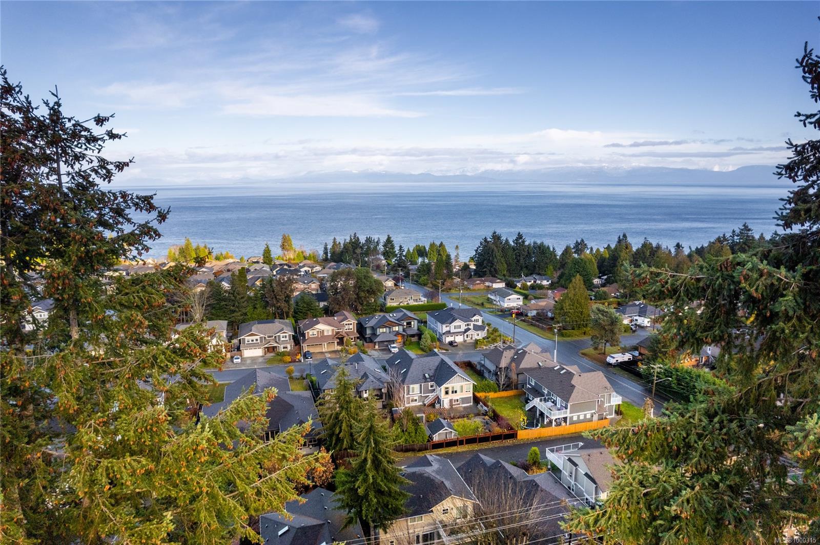 56115621 Hammond Bay Rd, Nanaimo, BC V9T 5N2