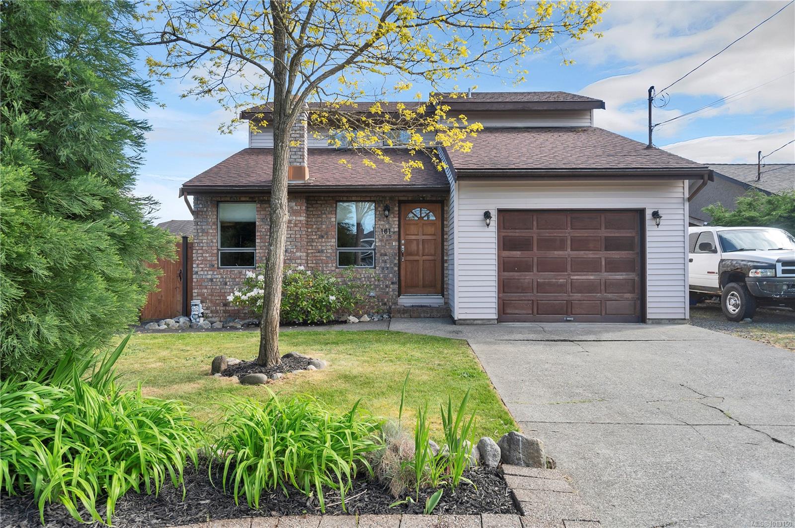 161 Utah Dr, Campbell River, BC V9W 7B3