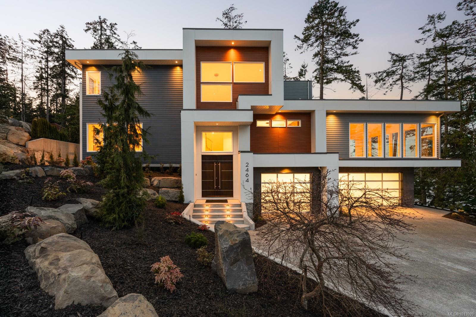 2464 Tryon Rd, North Saanich, BC V8L 5H8