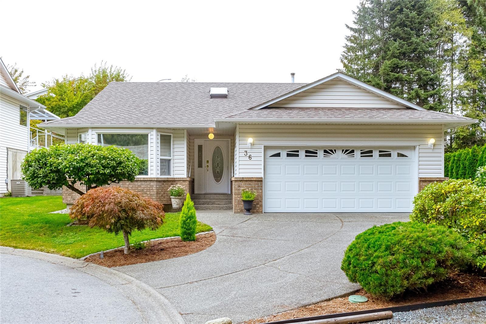3144 Sherman Rd Apt 36, Duncan, BC V9L 4B4