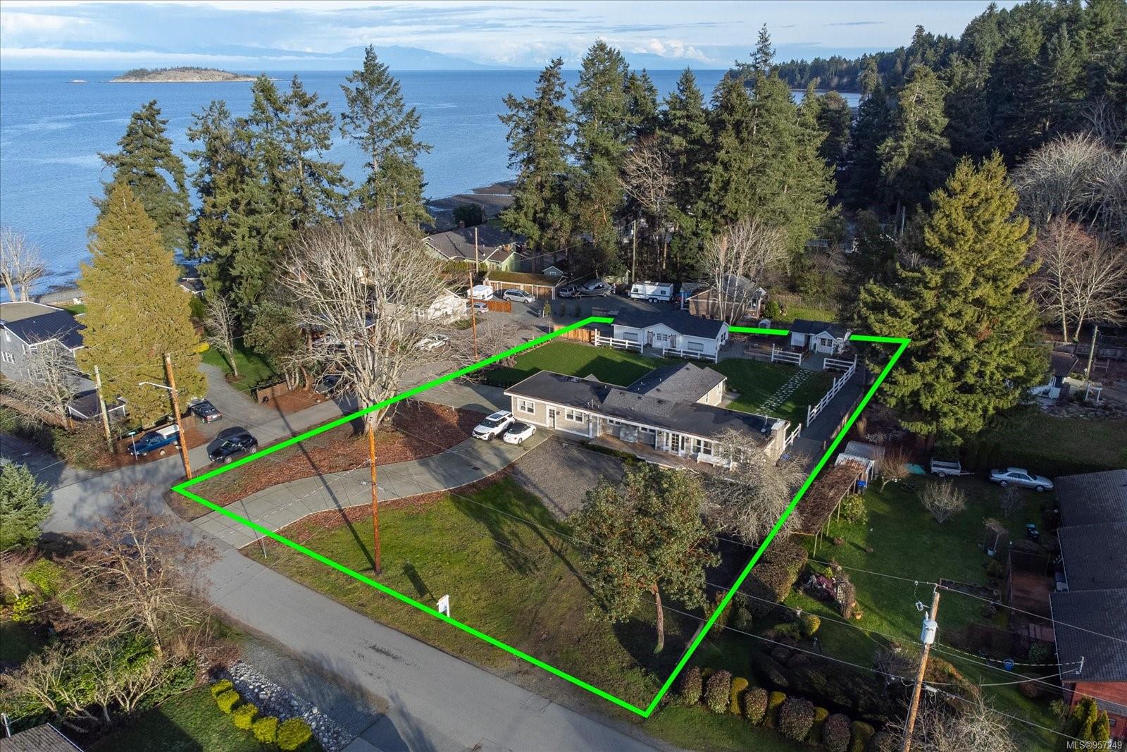 7128 Benwaldun Road, Lantzville, BC V0R 2H0 MLS 957249 Houseful