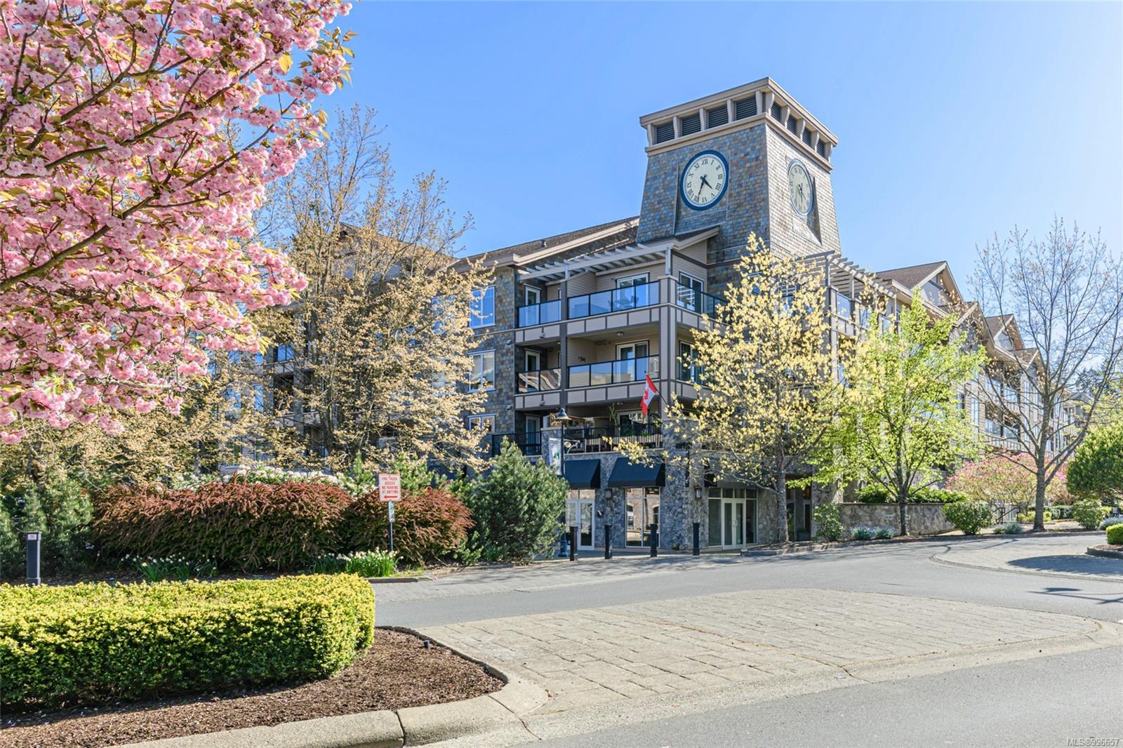 1335 Bear Mountain Pkwy Apt 411, Langford, BC V9B 6T9