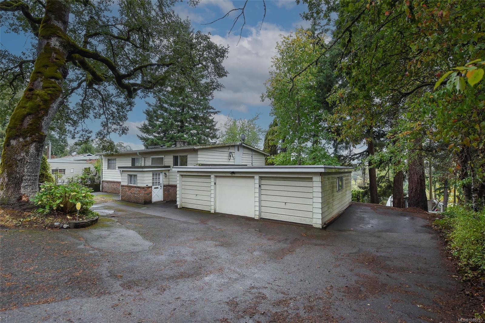 4667 Mcquillan Rd, Courtenay, BC V9N 3T6
