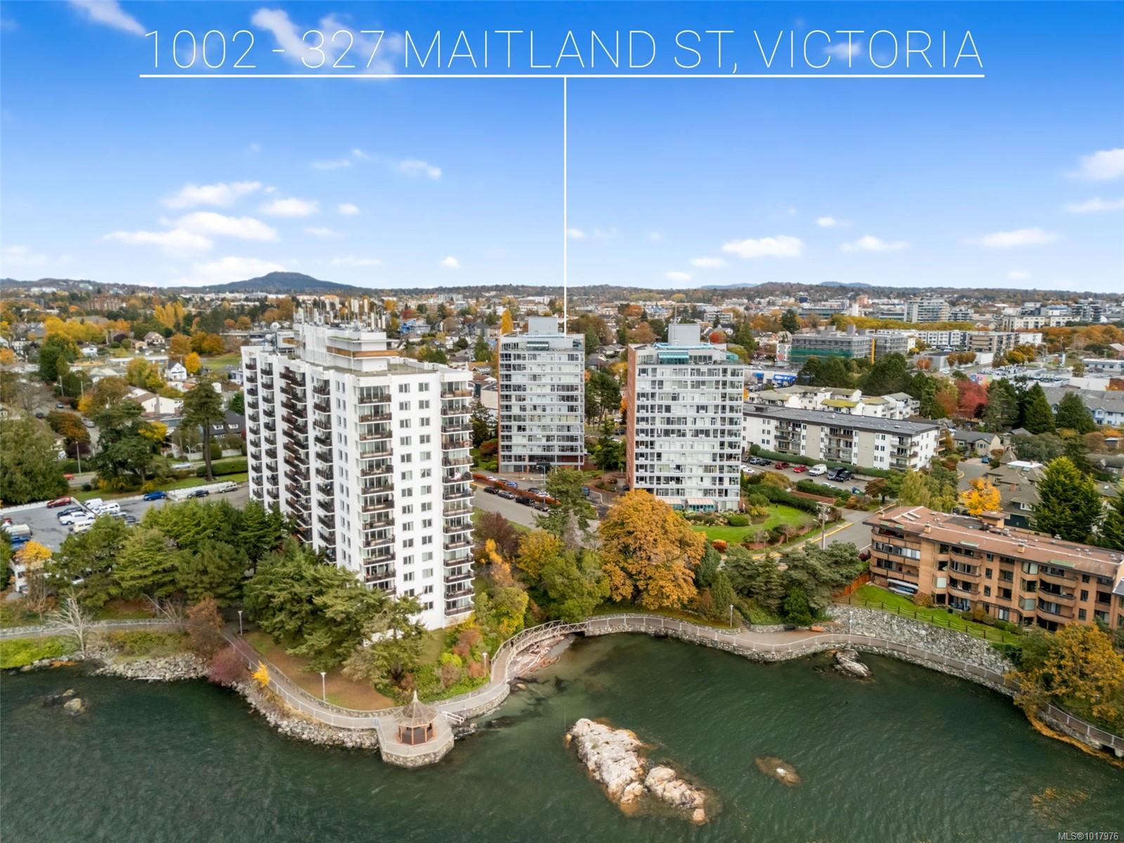 327 Maitland St Apt 1002, Victoria, BC V9A 7G7