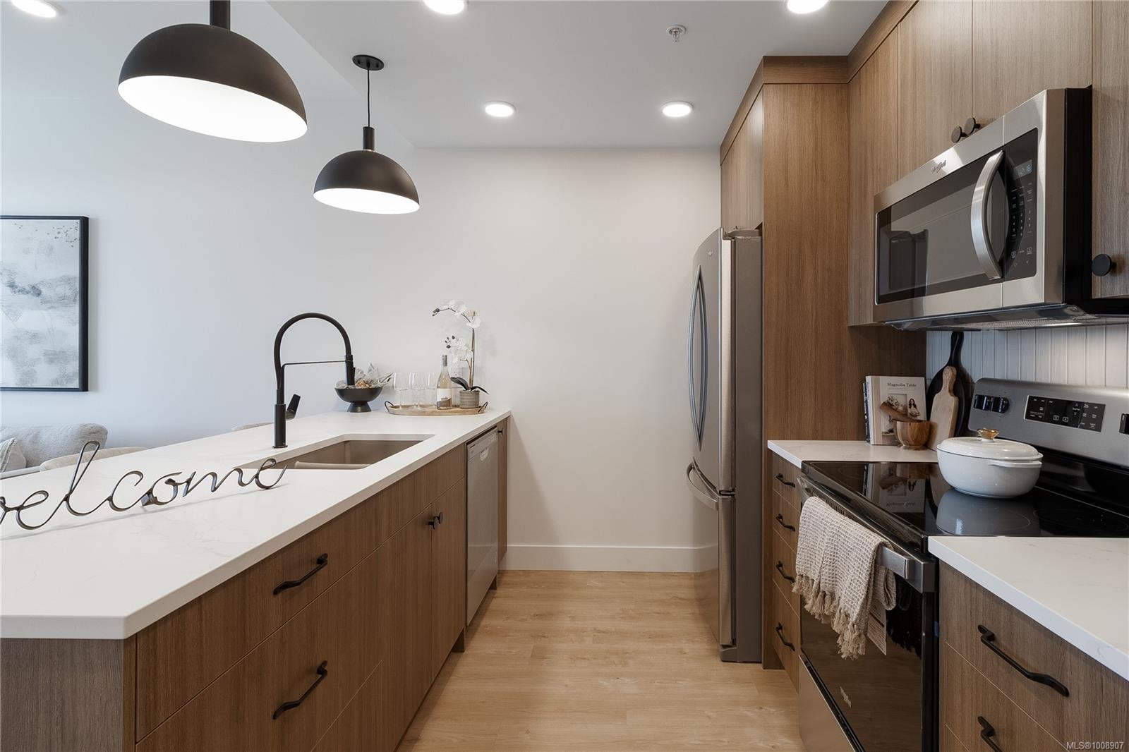 201 Dogwood Dr Apt 103, Ladysmith, BC V9G 0C3