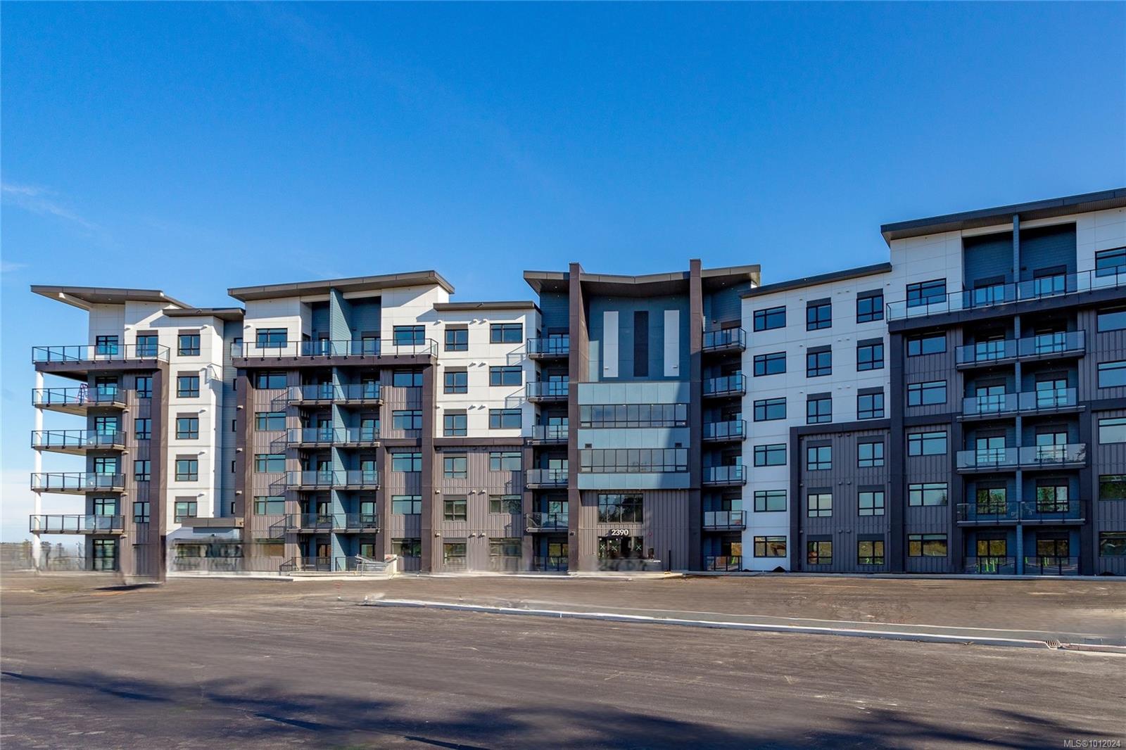 2390 City Gate Blvd Apt 217, Langford, BC V9B 7E8