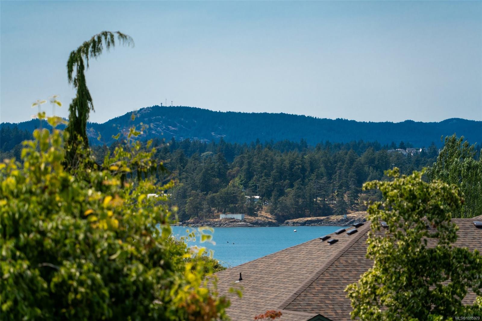 126 Hallowell Rd Apt 22, View Royal, BC V9A 7K2