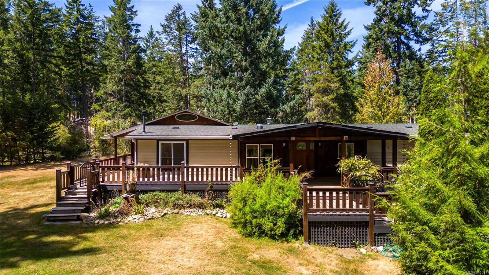 1037 Aikman Rd, Malahat, BC V0R 2L0