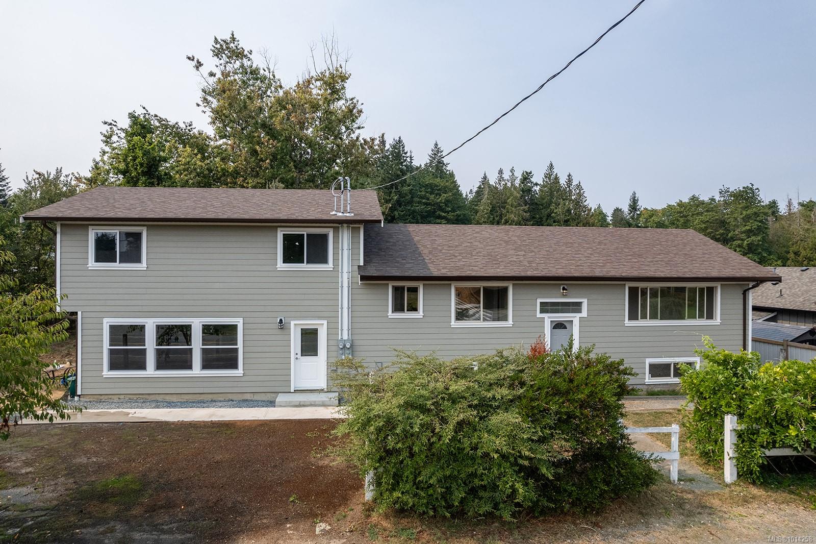 9242 Cottonwood Rd, North Cowichan, BC V0R 1K5