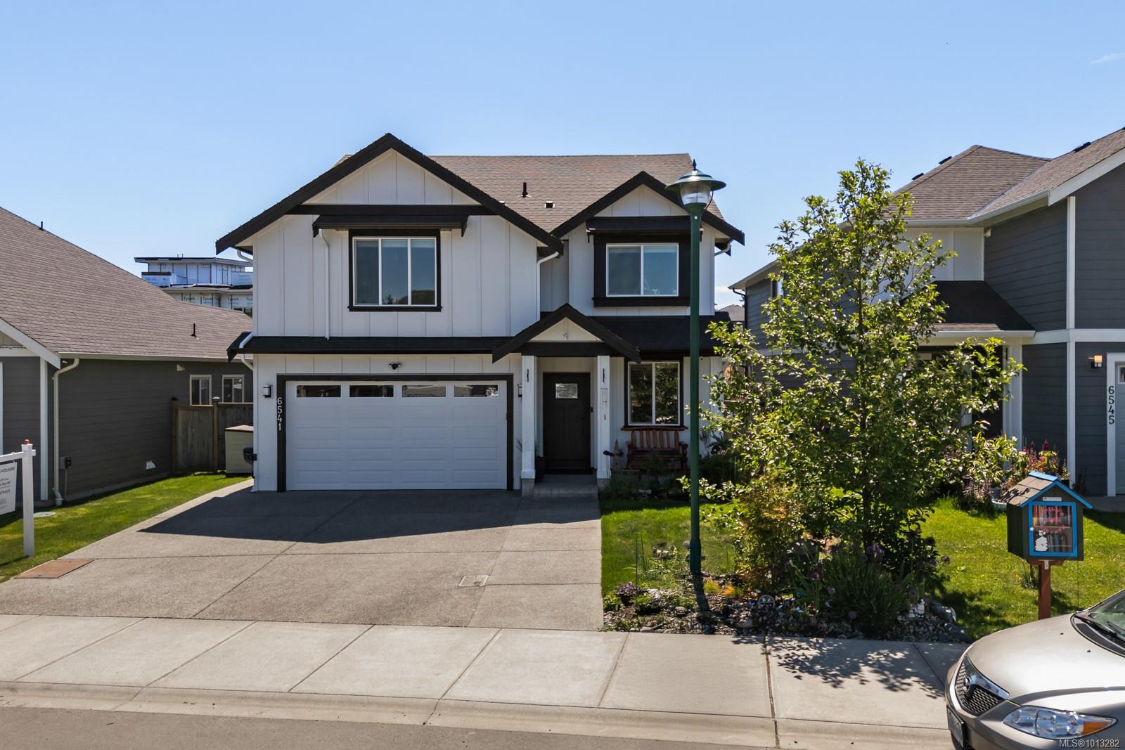 6541 Noblewood Pl, Sooke, BC V9Z 0W3
