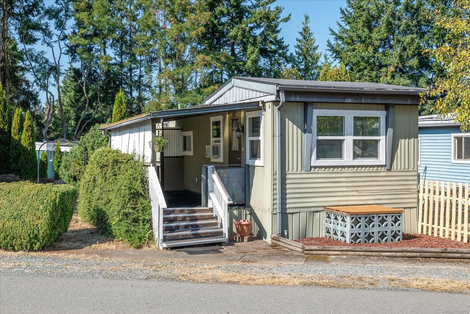 6820 Parklands Pl Apt 20, Lantzville, BC V0R 2H0