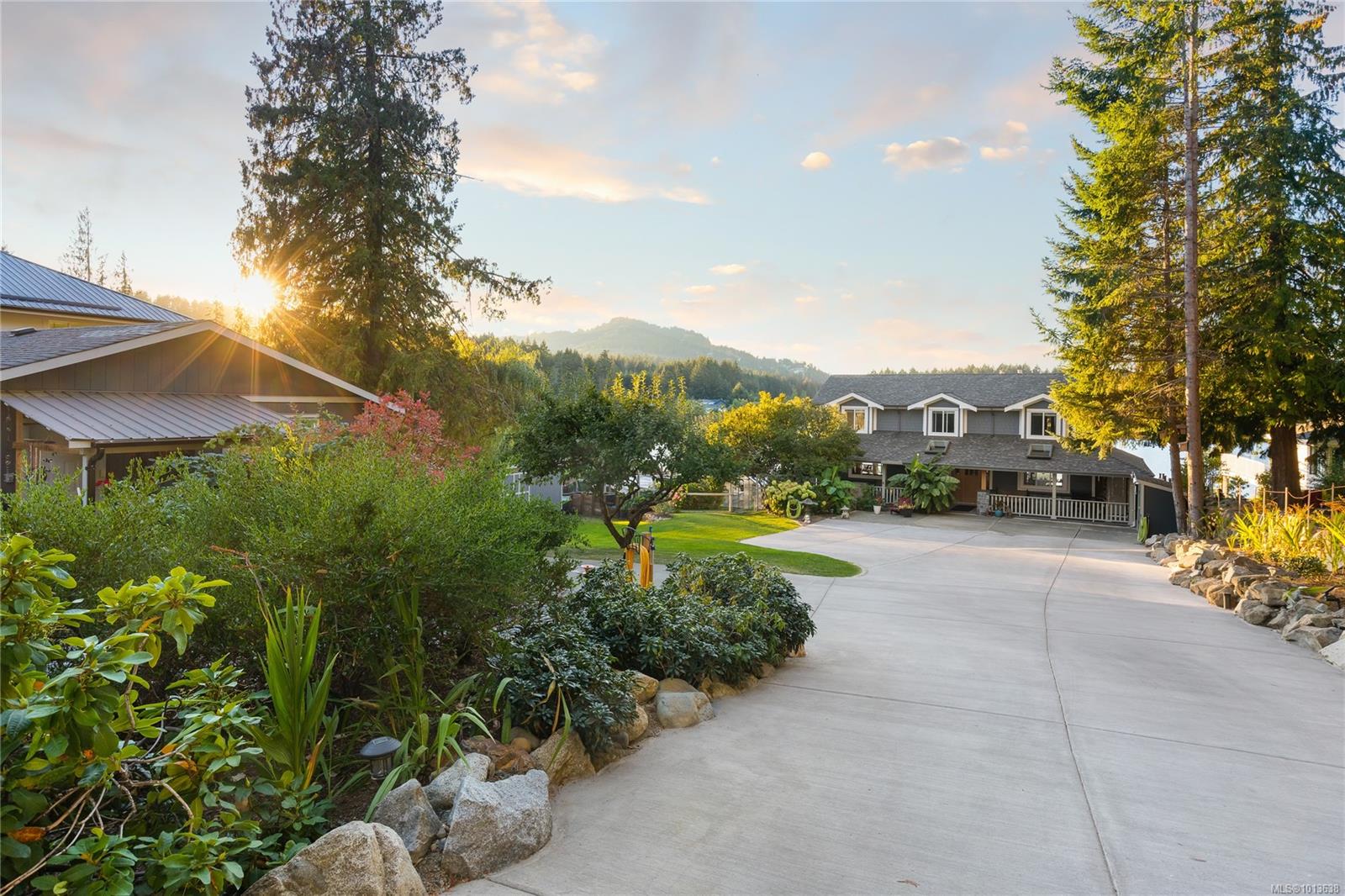 57 Lake Heights Pl, Nanaimo, BC V9T 6G8