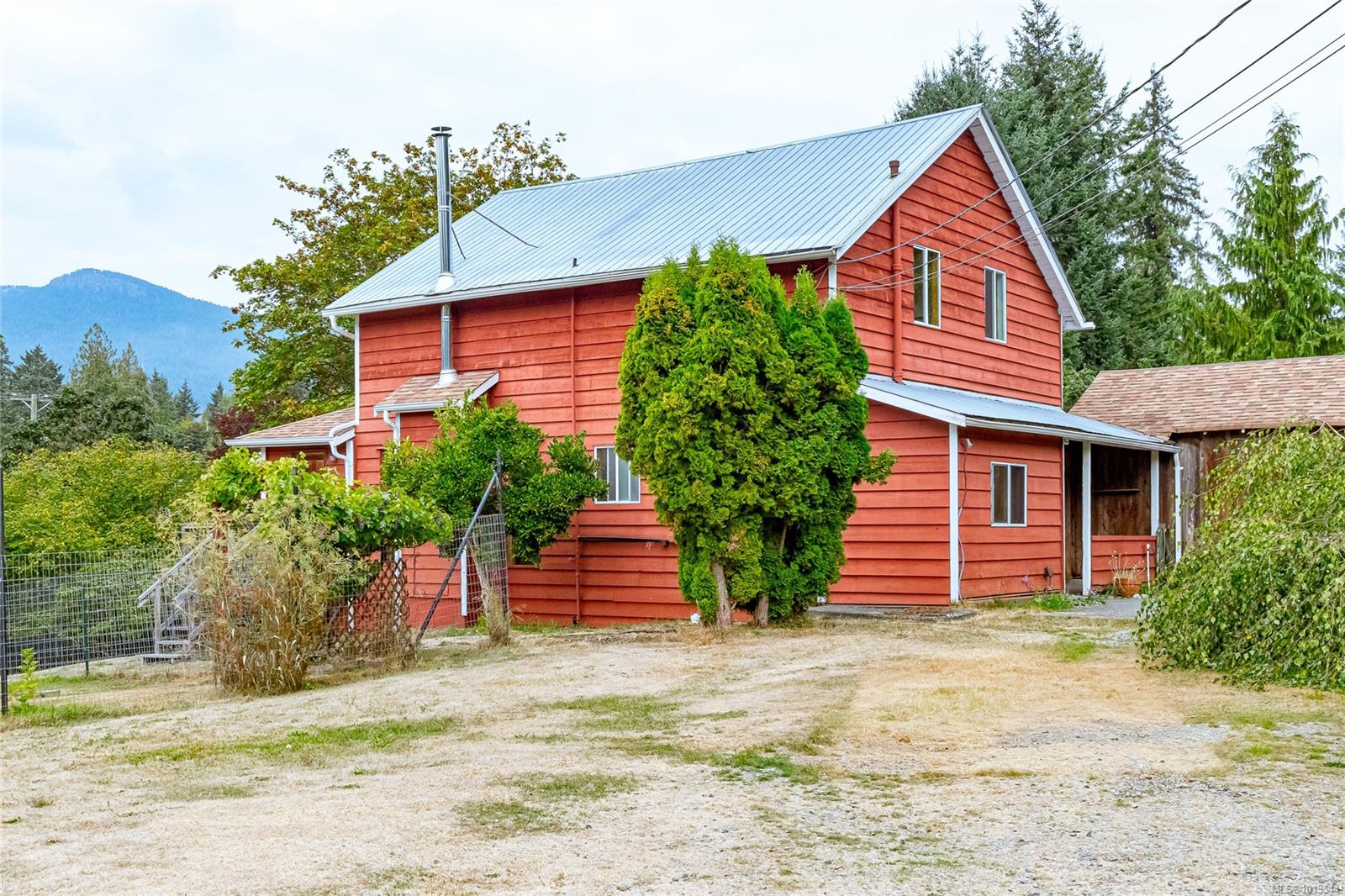 6883 Westcott Rd, Duncan, BC V9L 6A4