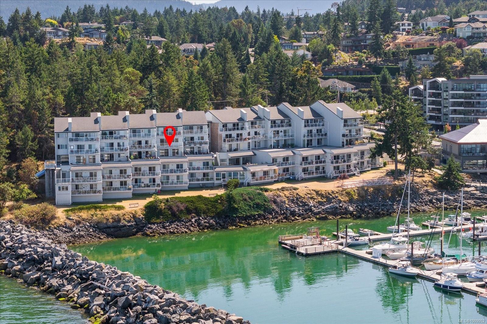 3555 Outrigger Rd Apt 307, Nanoose Bay, BC V9P 9K1