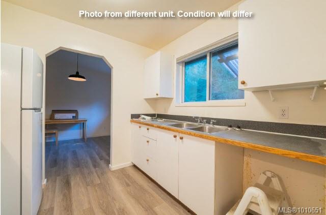 745 Church St Apt 13, Nanaimo B, BC V0R 1X3