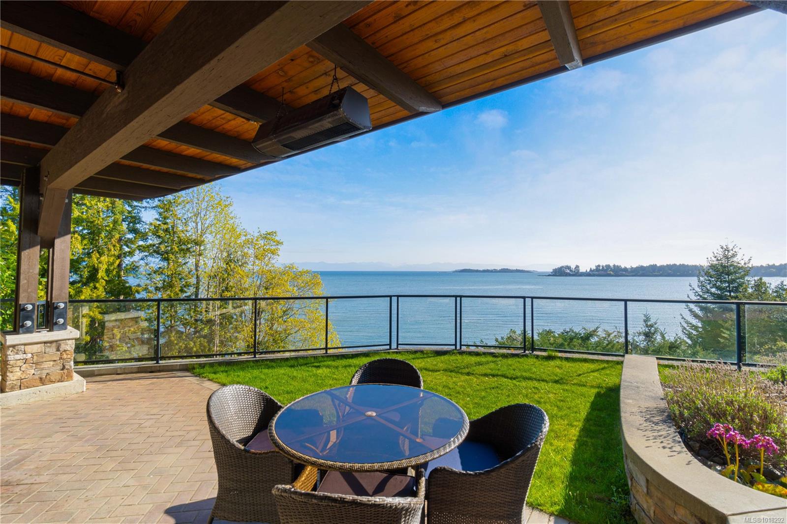 1175 Resort Dr Apt 1111e, Parksville, BC V9P 2E3