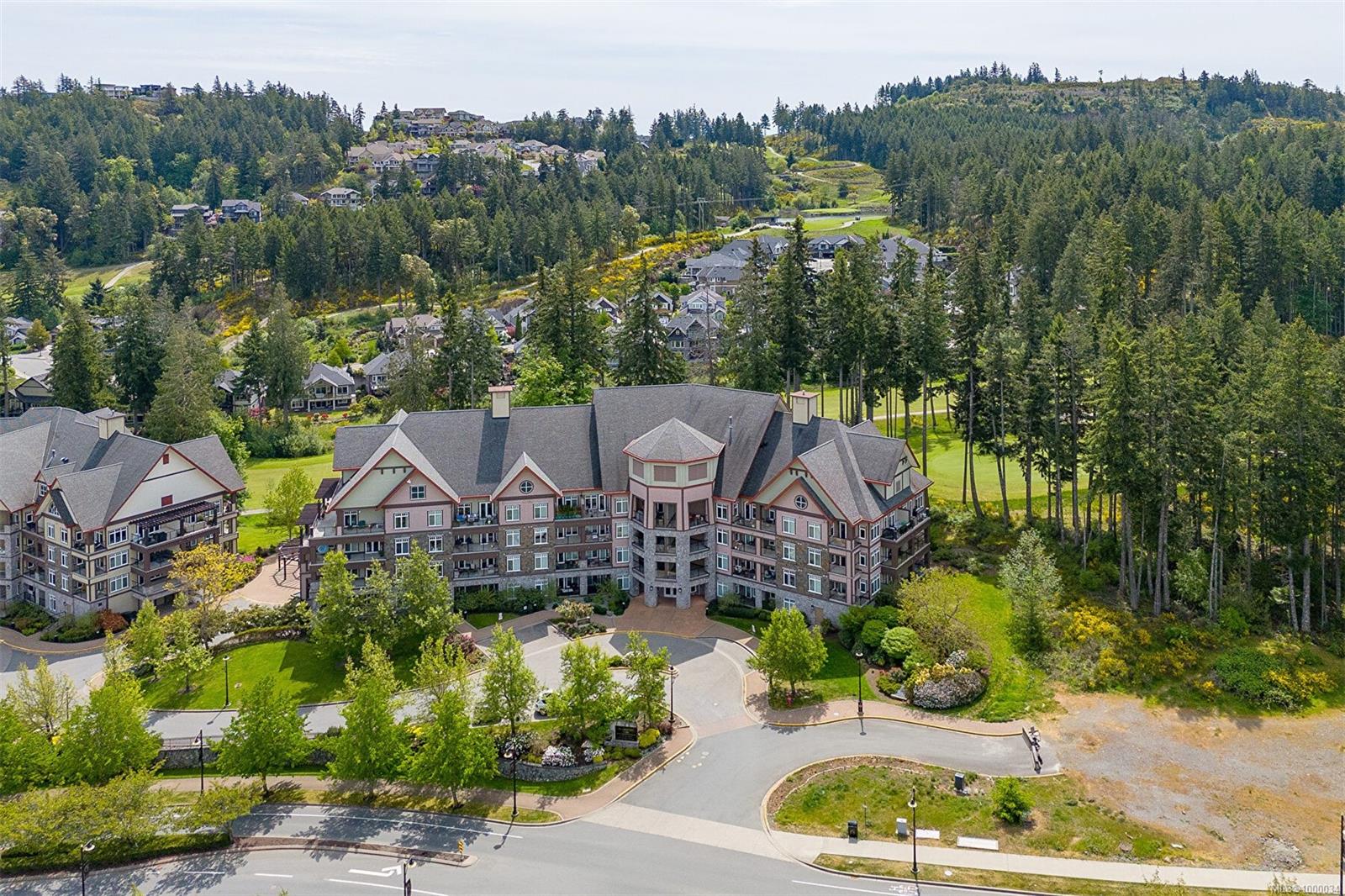 1395 Bear Mountain Pkwy, Langford, BC V9B 0E1