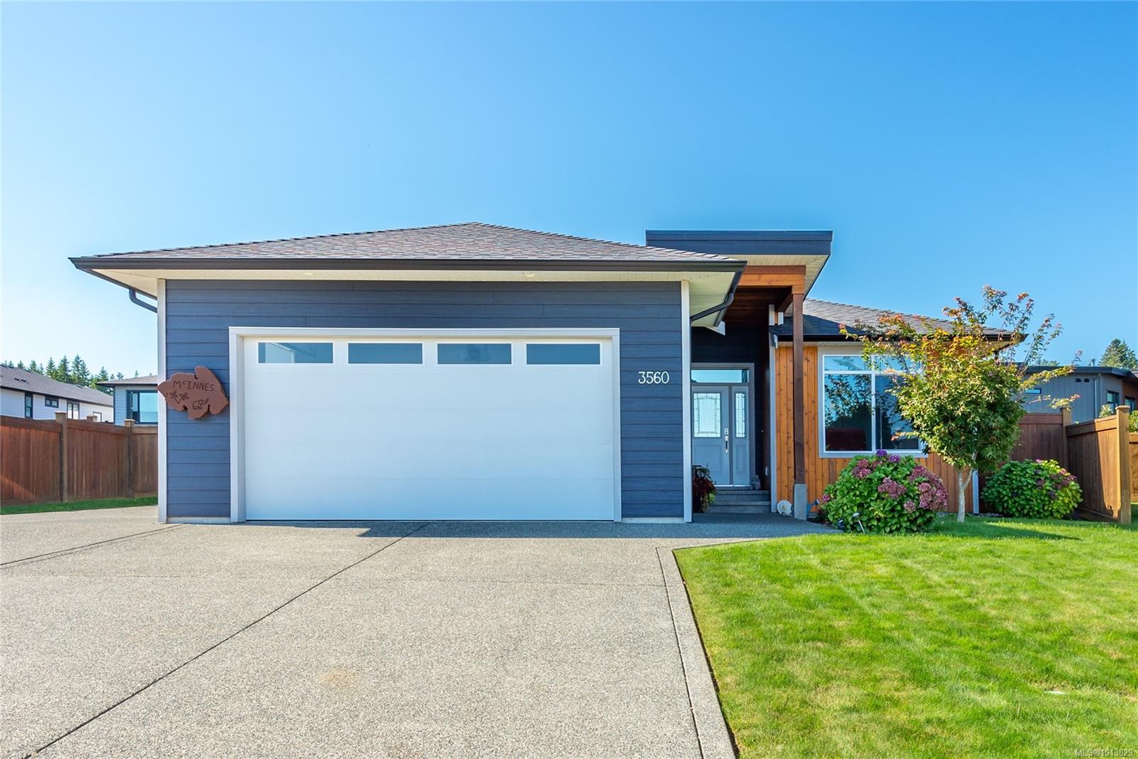 3560 Wisteria Pl, Campbell River, BC V9H 0E3
