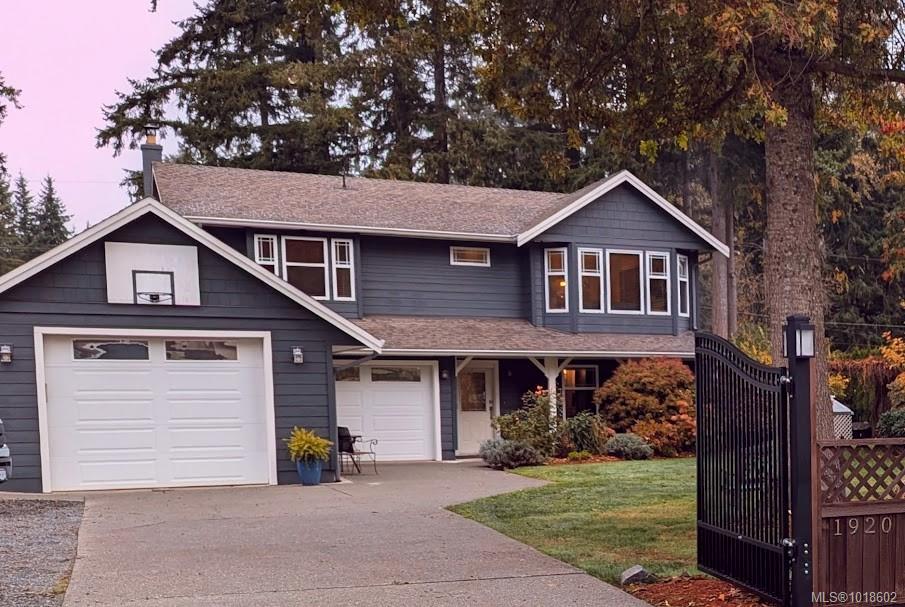 1920 Hearthstone Way, Comox, BC V9M 3Z6