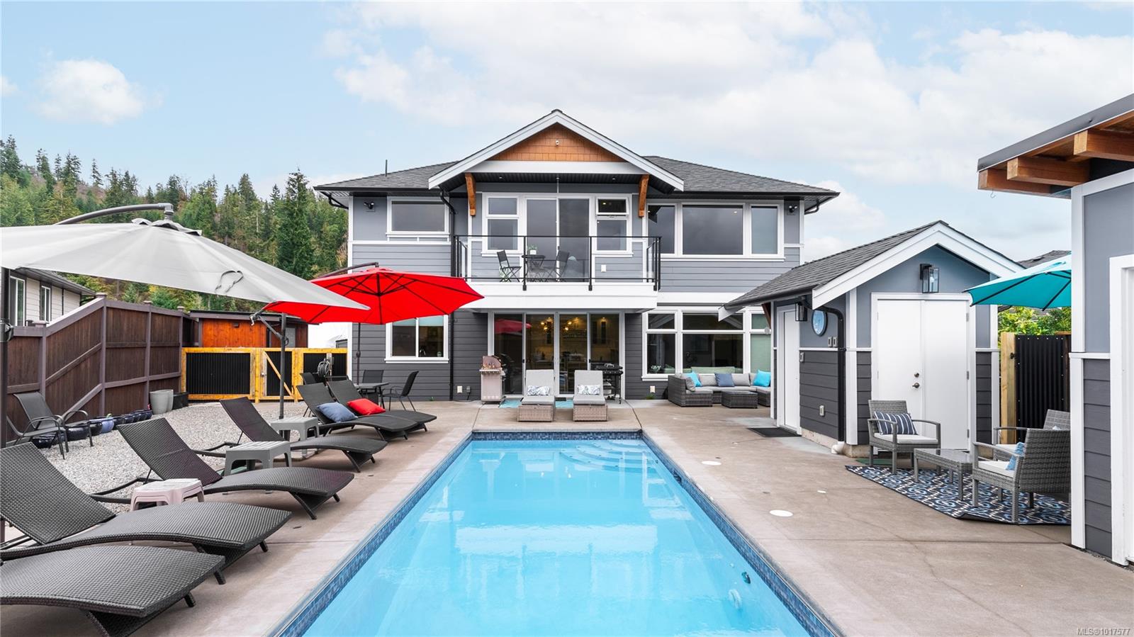 7267 Lakefront Dr, Lake Cowichan, BC V0R 2G1