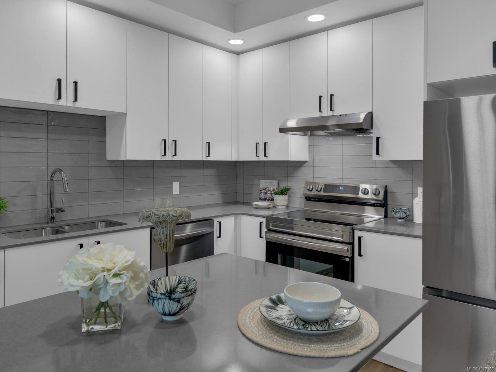 2390 City Gate Blvd Apt 524, Langford, BC V9B 7A6
