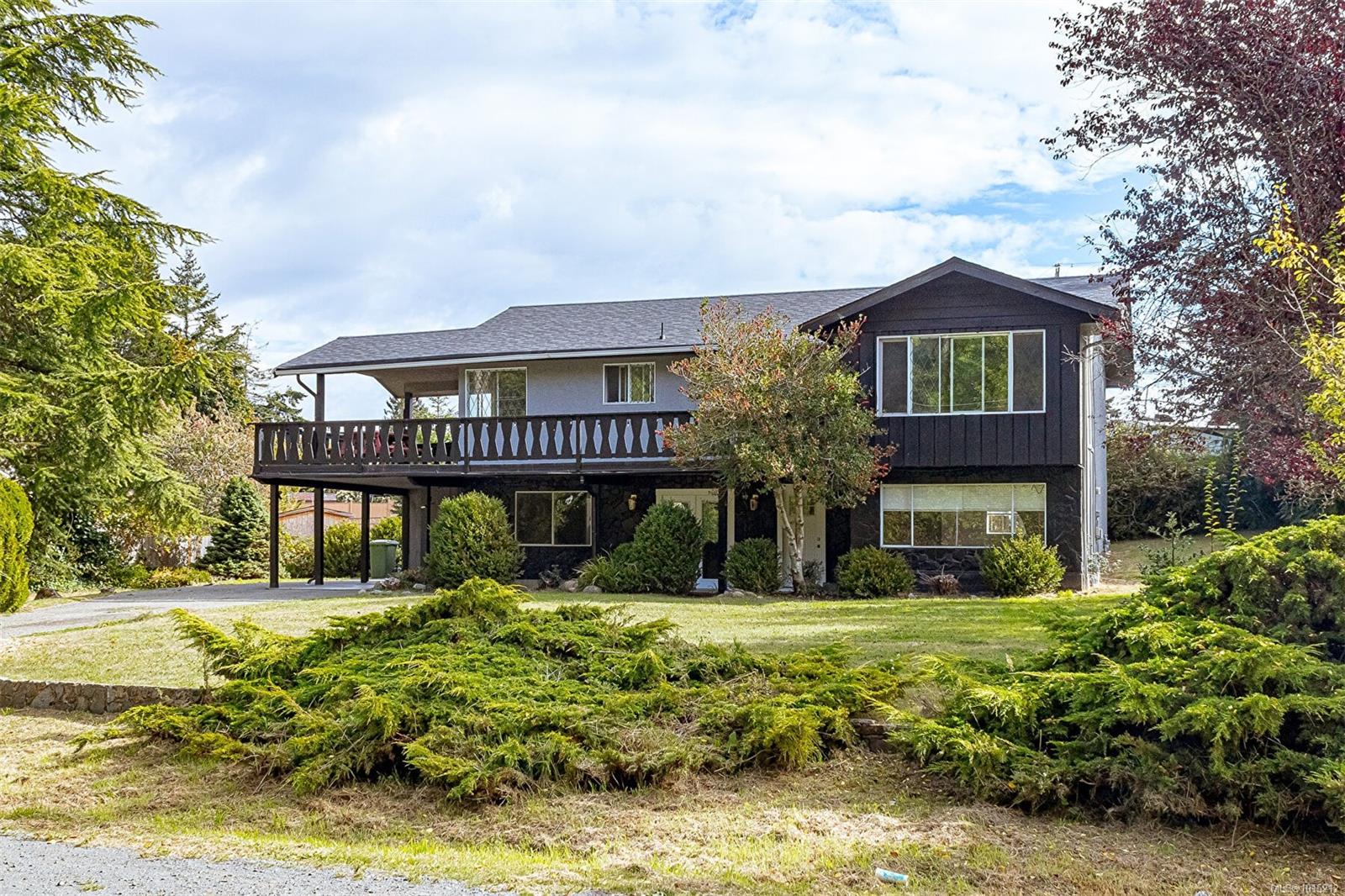 2303 Pyrite Dr, Sooke, BC V9Z 0L8