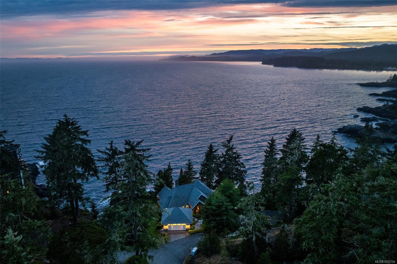 1050 Roxview Crt, Sooke, BC V9Z 1L8