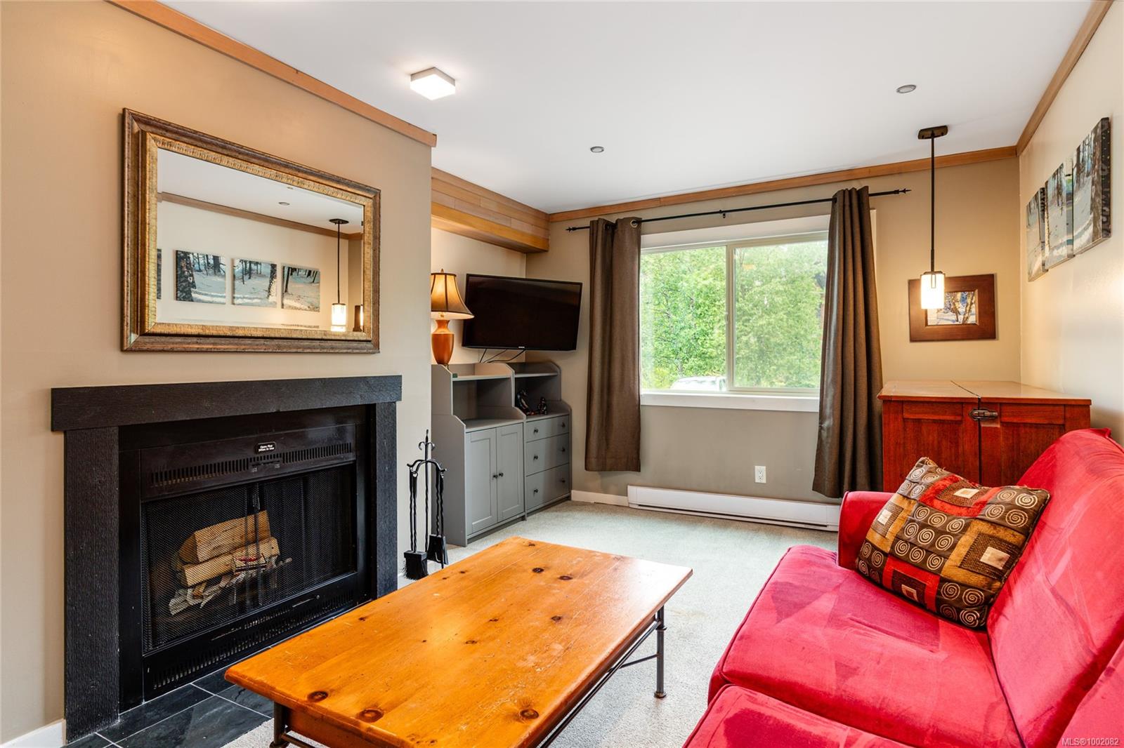 2021 Karen Cres Apt 105, Whistler, BC V8E 0H1