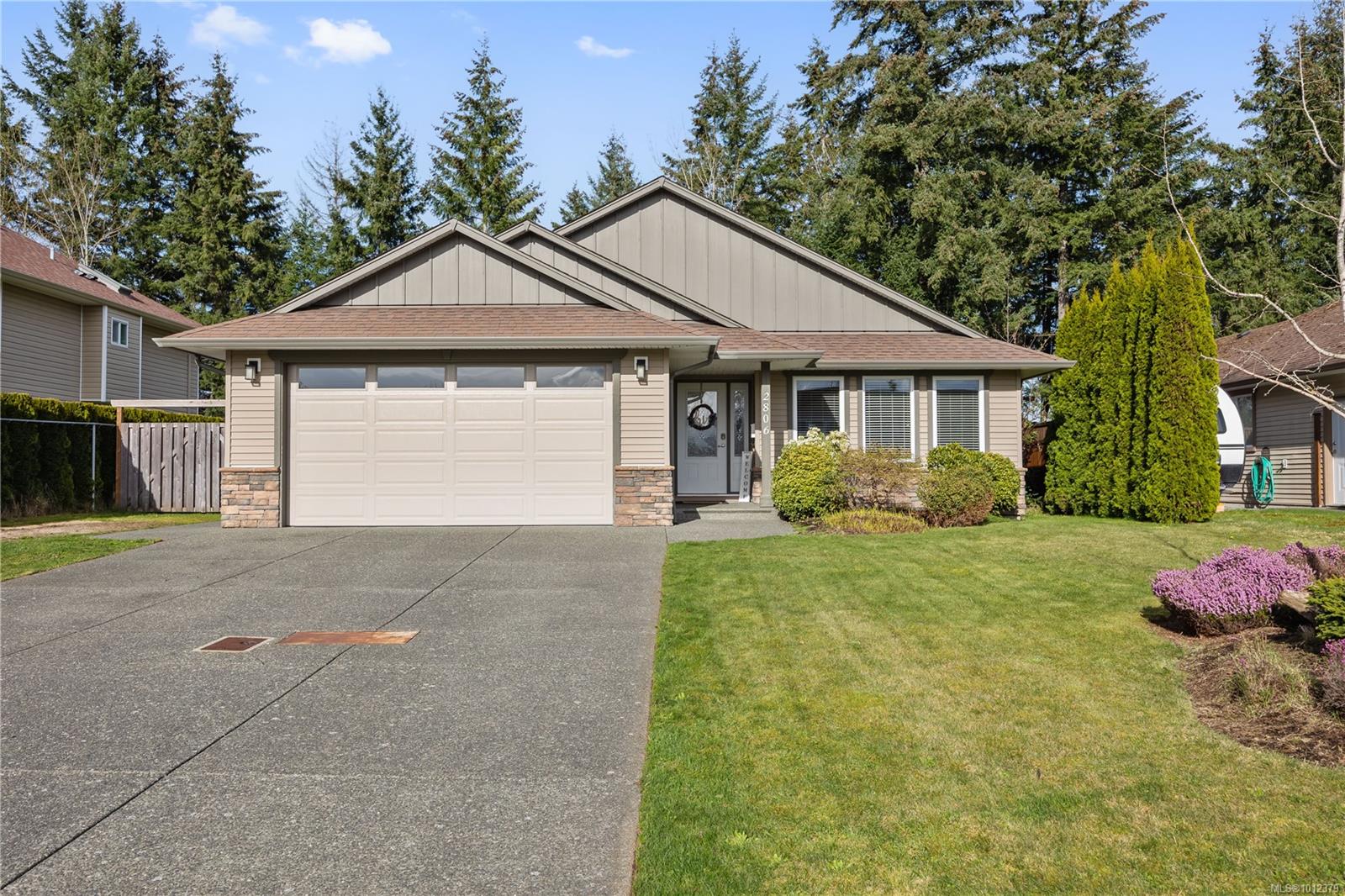 2806 Piercy Ave, Courtenay, BC V9N 7E3