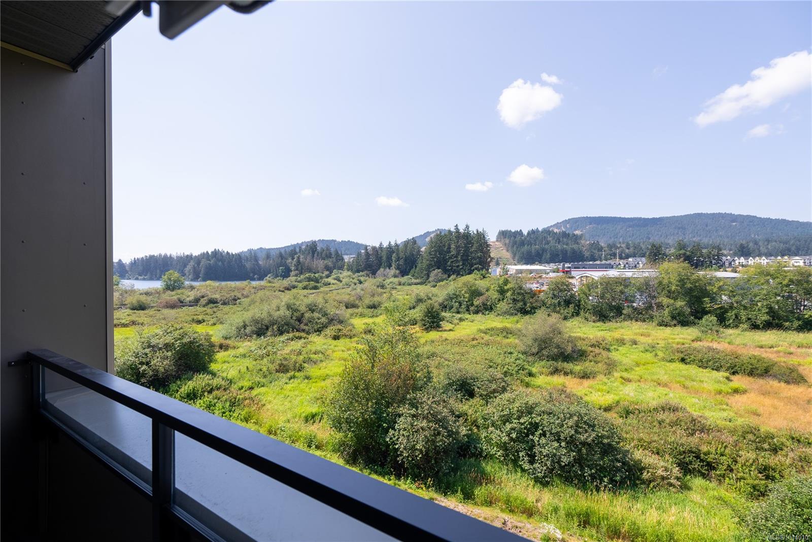 1371 Goldstream Ave Apt 506, Langford, BC V9B 7B4